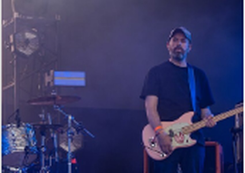 Mogwai performing
